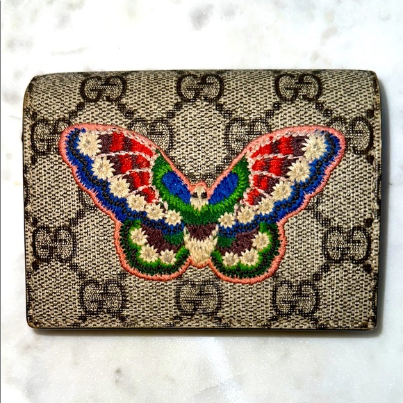 Gucci Handbags - Gucci GG Supreme Butterfly Print Compact Wallet